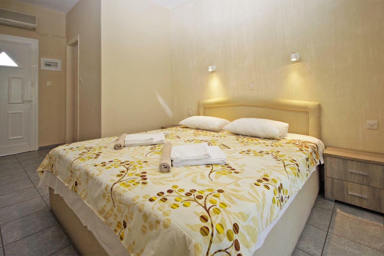 Funbeach Rooms Neos Marmaras Exterior foto